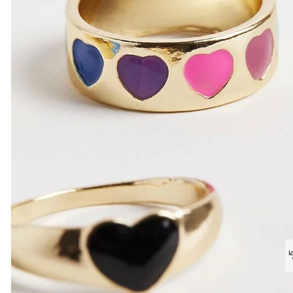 TORRID ALWAYS PROUD RAINBOW HEART ENAMEL RINGS - GOLD TONE - Picture 3 of 4